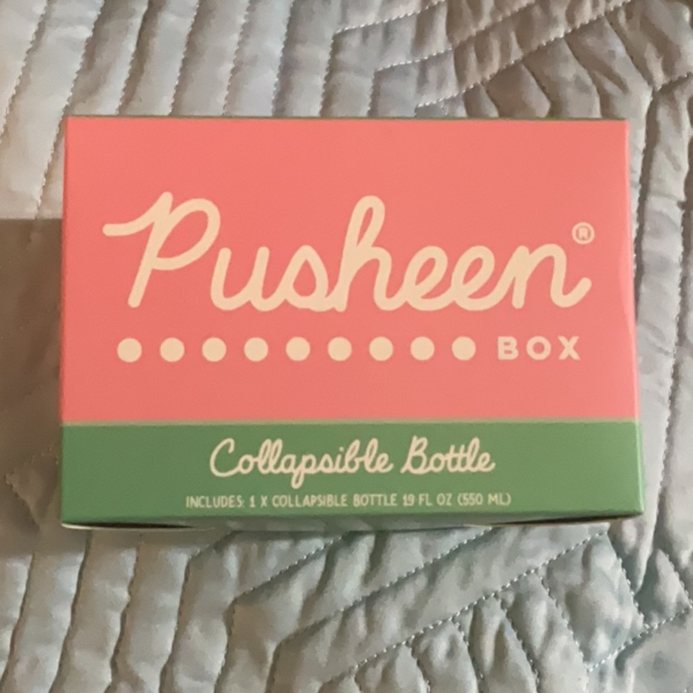 Pusheen Collapsible Bottle